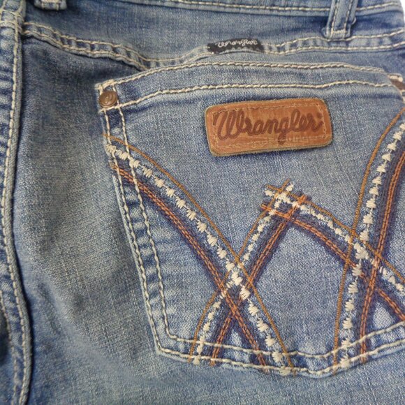 Wrangler Boot Cut Denim Blue Jeans Women's 11x30 - Picture 3 of 5